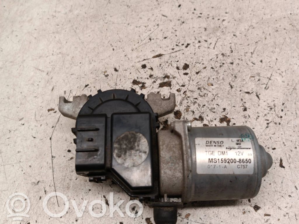 Fiat 500 Motor y varillaje del limpiaparabrisas delantero 