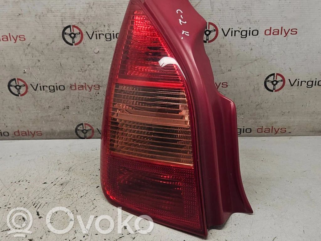 Citroen C2 Aizmugurējais lukturis virsbūvē 