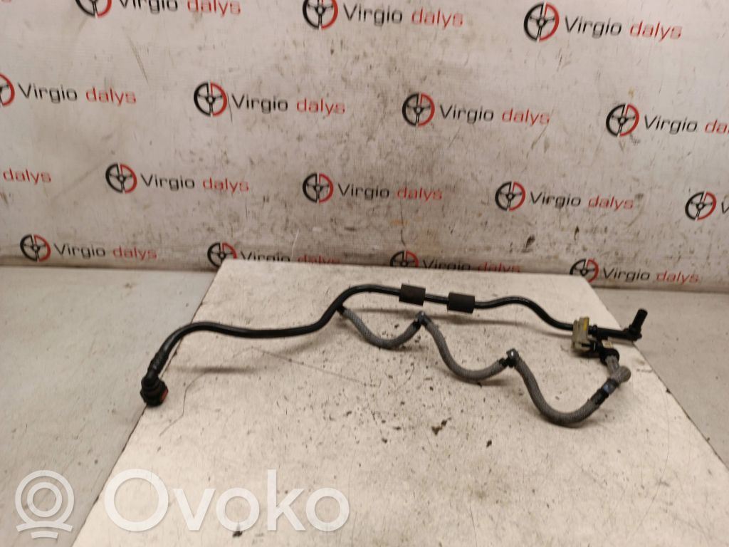 Fuel return line/hose   X215147
