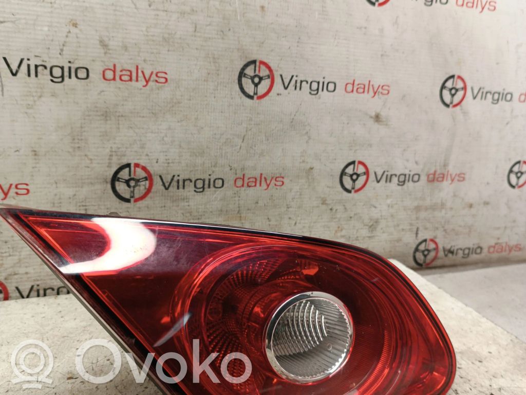 Volkswagen PASSAT CC Galinis žibintas dangtyje 