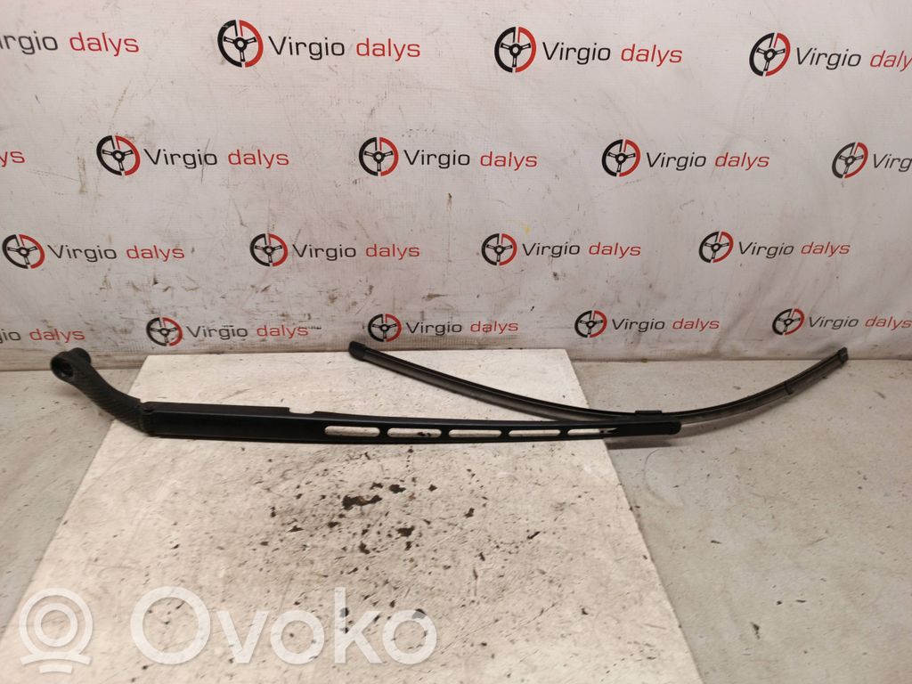 Citroen C5 Front wiper blade arm 