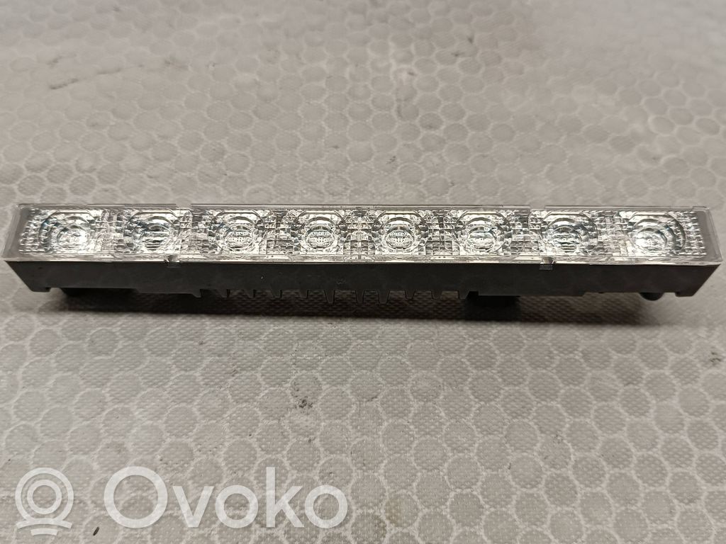 Renault Talisman Third/center stoplight 