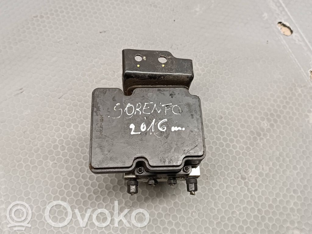 Bomba de ABS   58900C5700,LL115D242083