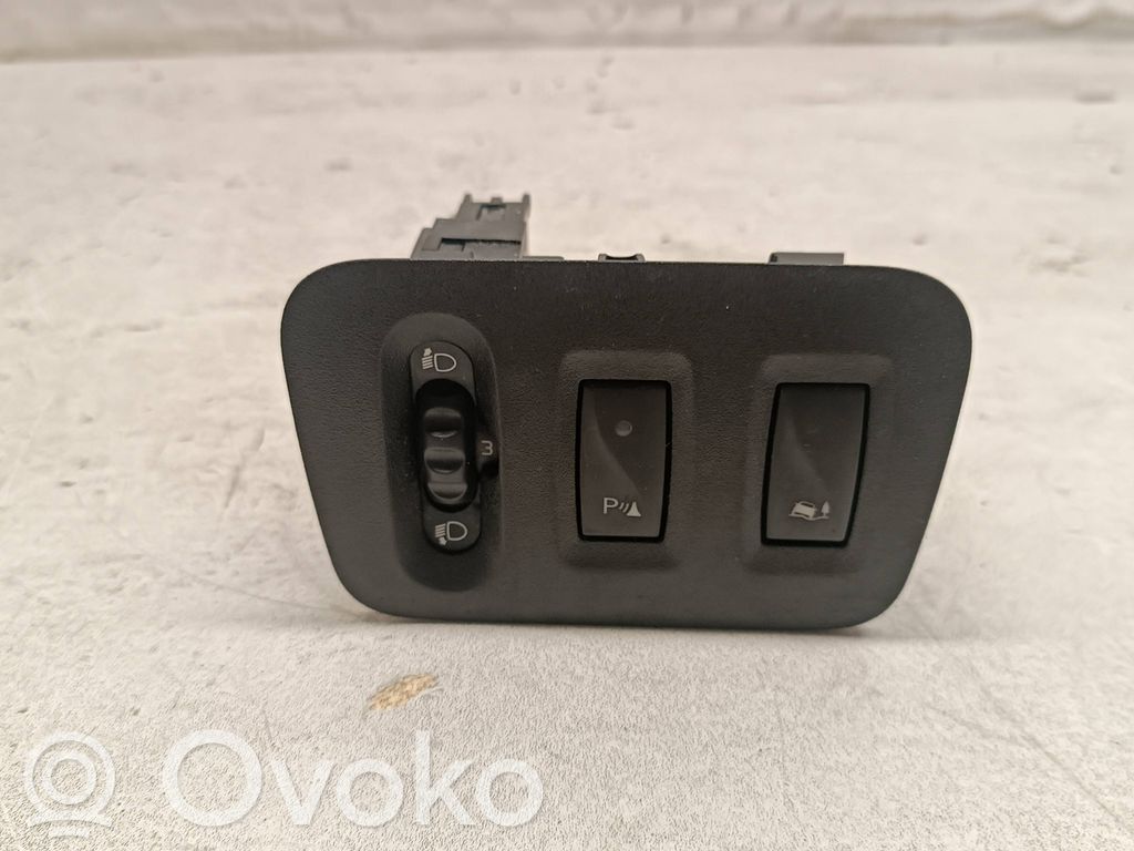 Headlight level height control switch   684950001R,69213861