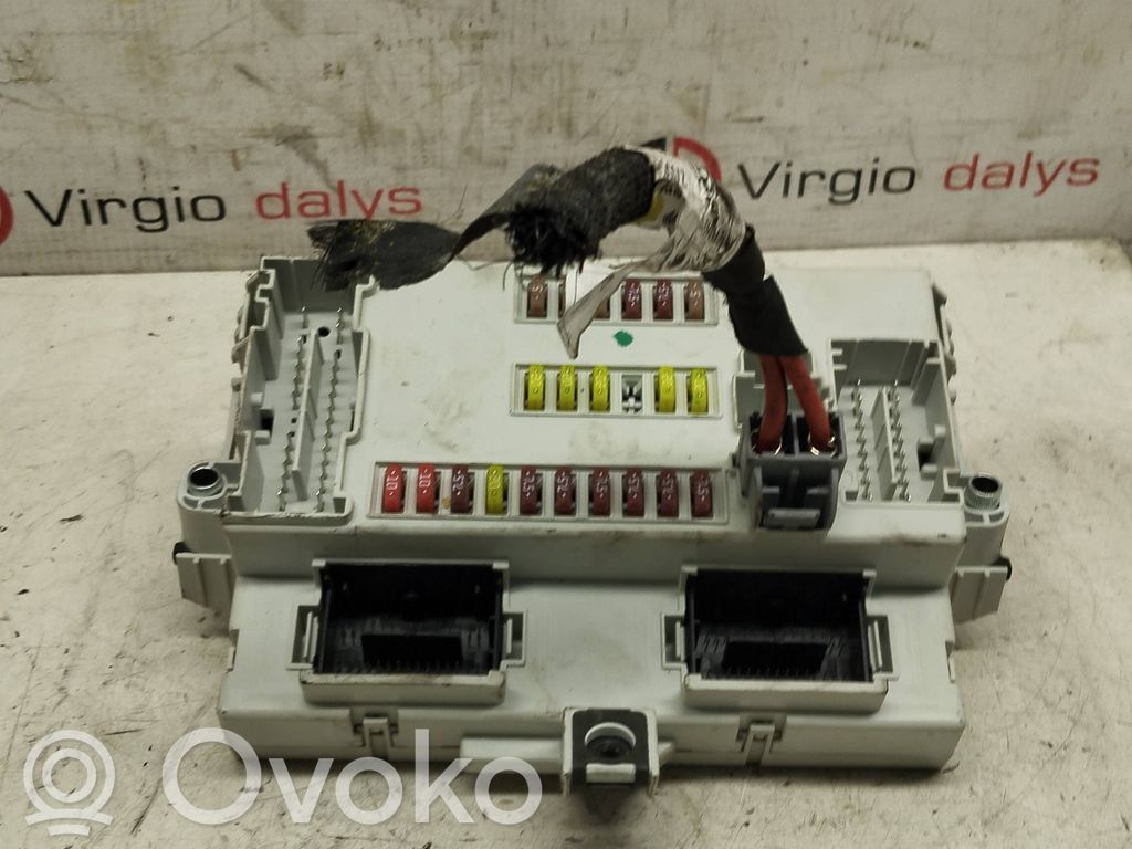 Alfa Romeo Giulietta Fuse module 