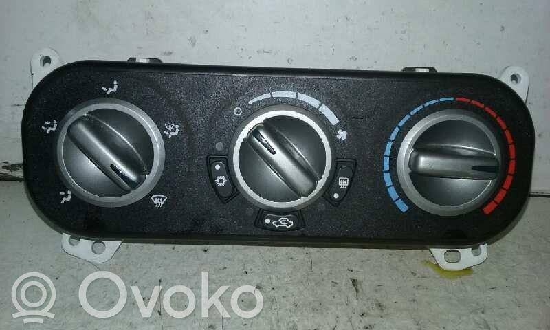 Jeep Compass Air conditioner control unit module 