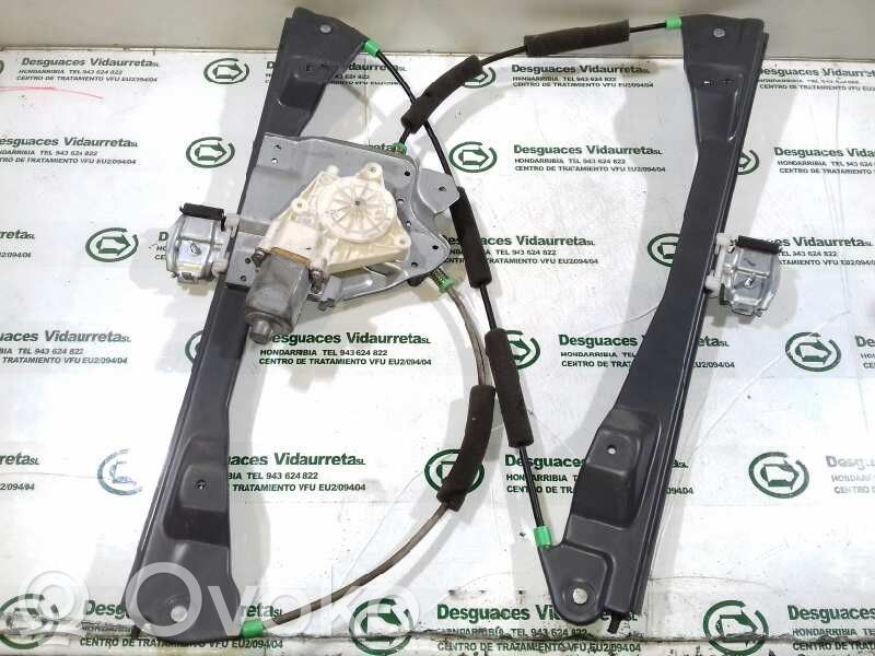 Regulador de ventanilla eléctrico de puerta delantera