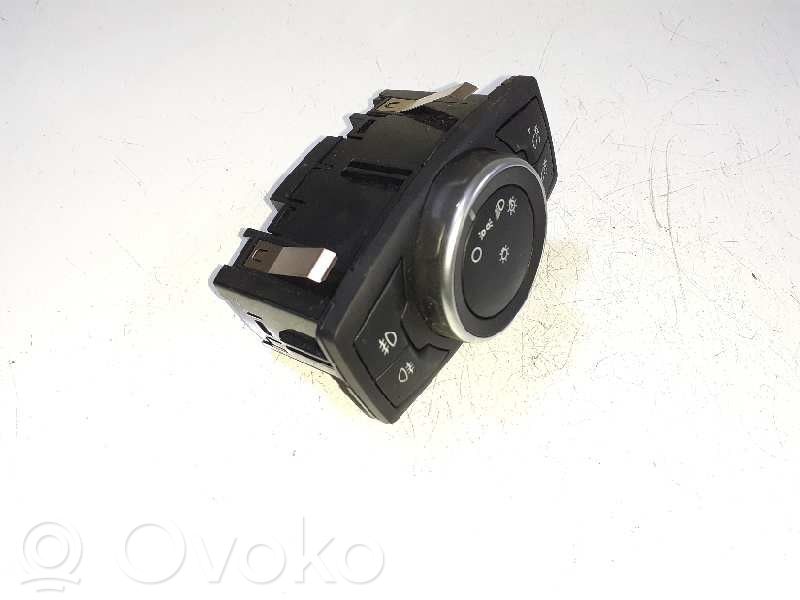 Ford Focus Panel lighting control switch 