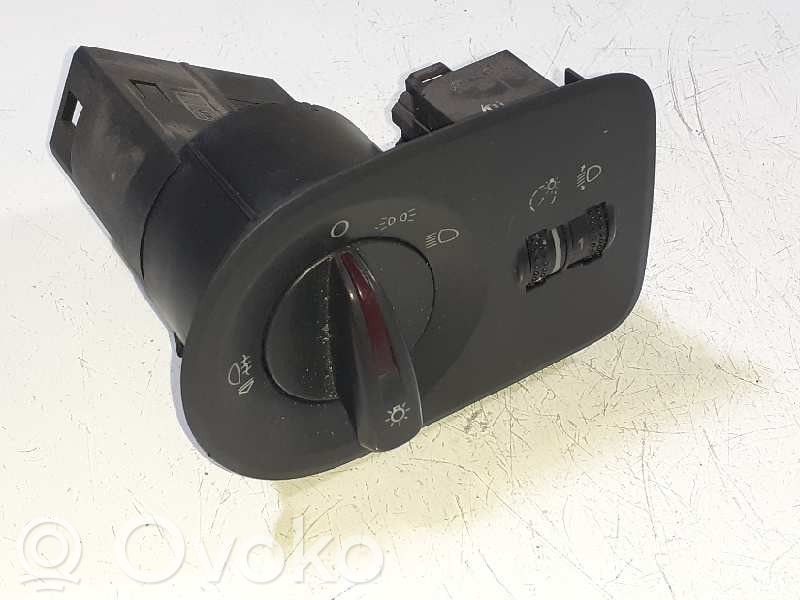 Seat Ibiza IV (6J,6P) Interruptor de control del panel de luces 