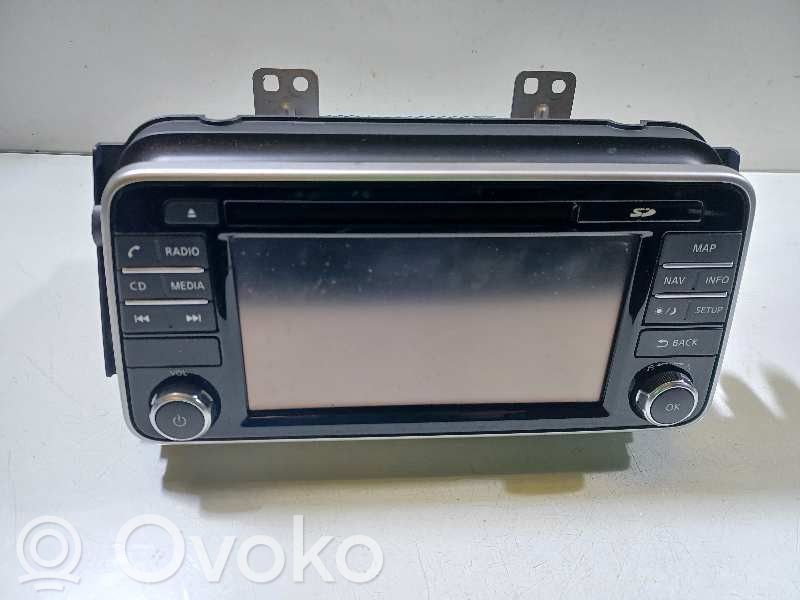 Nissan Micra Panel / Radioodtwarzacz CD/DVD/GPS 
