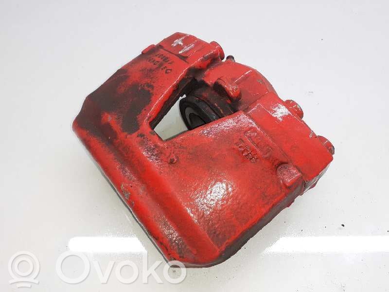 Audi A6 C7 Zacisk hamulcowy przedni 