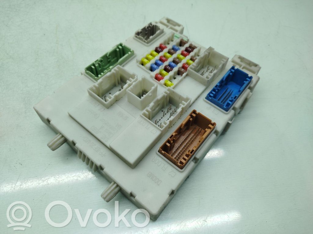 Fuse module   AV6N14A073FF