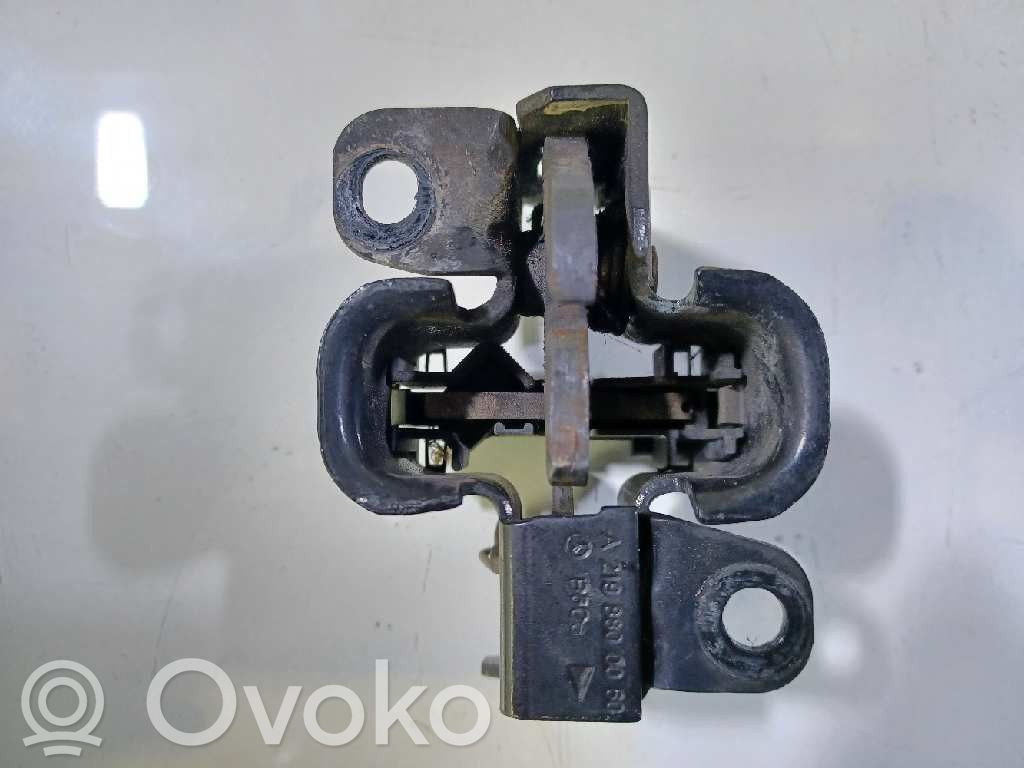 Mercedes-Benz ML W164 Cârlig/ureche fixare 