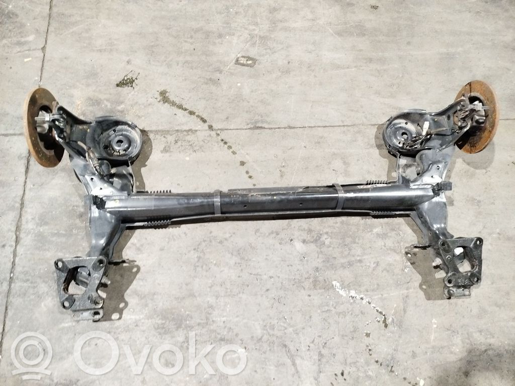 Peugeot Partner Eje trasero con reductor 