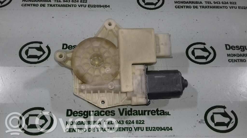 Nissan Qashqai Motorino alzacristalli della portiera anteriore 