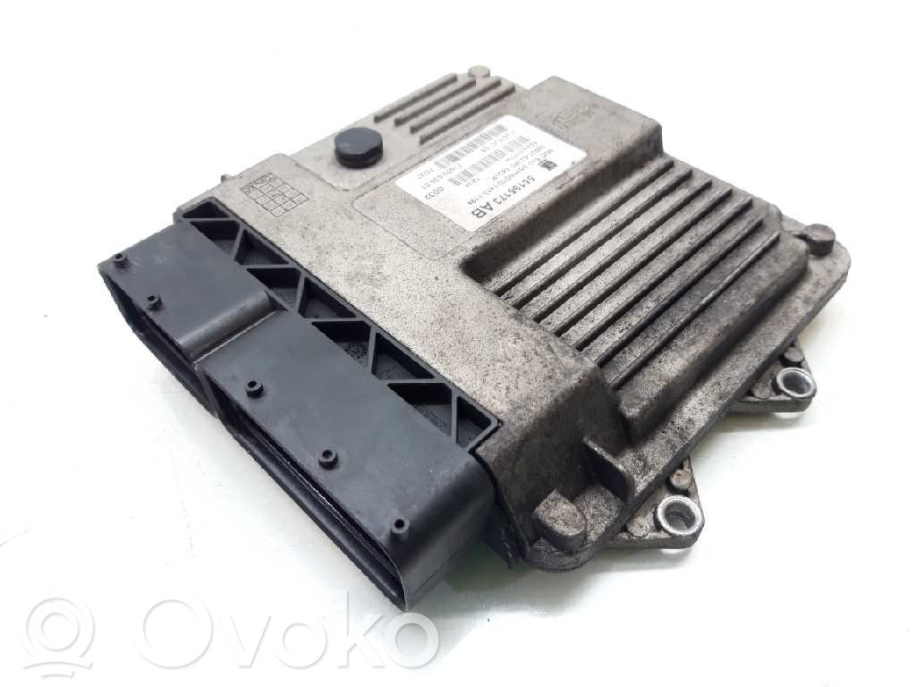 Suzuki Swift I Engine control unit/module ECU 