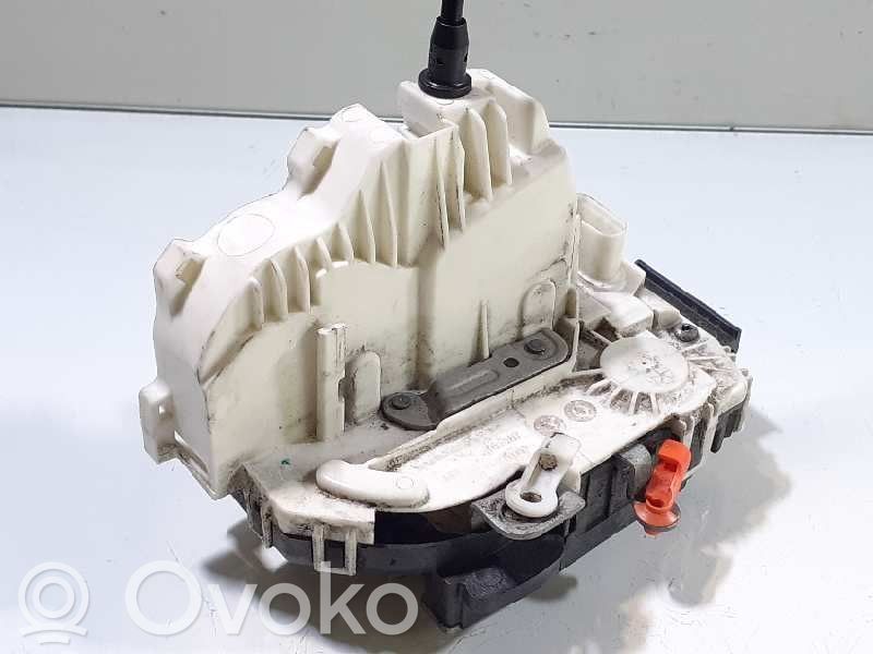 Dodge Journey Priekšpusē slēdzene 