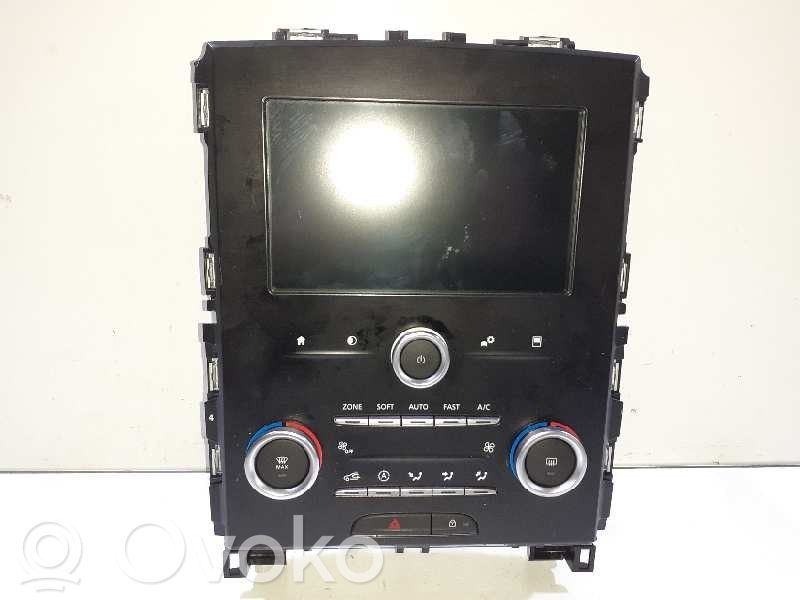Renault Megane IV Radio/CD/DVD/GPS head unit 