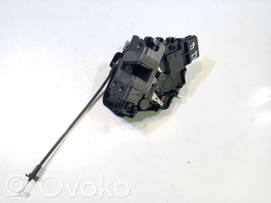 Ford S-MAX Priekšpusē slēdzene 
