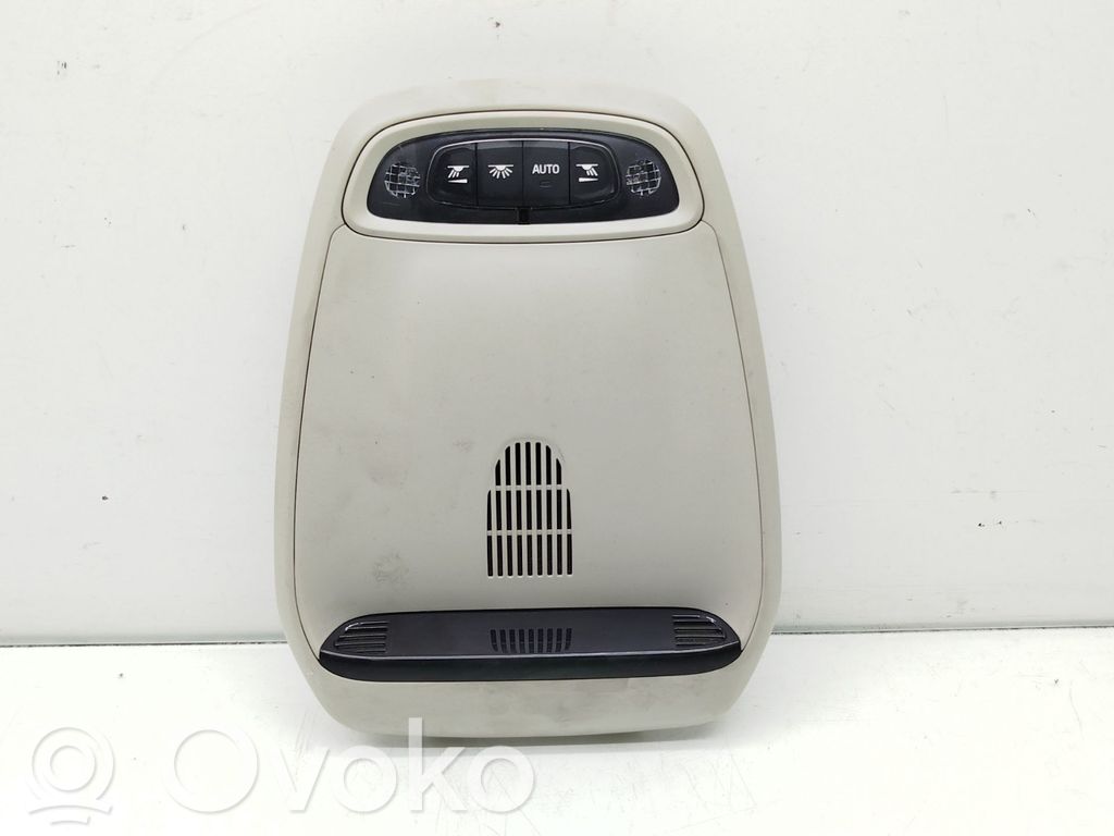 Volvo V40 Otras luces interiores 
