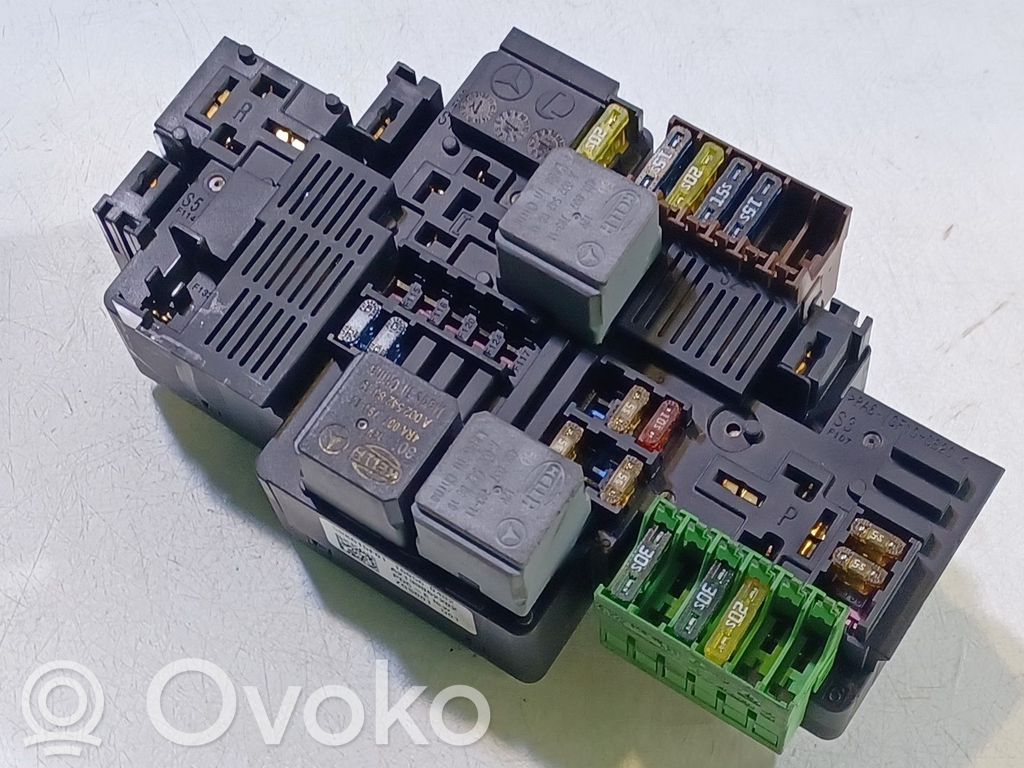 Módulo de fusible   A2139062202,58K615F01160560482