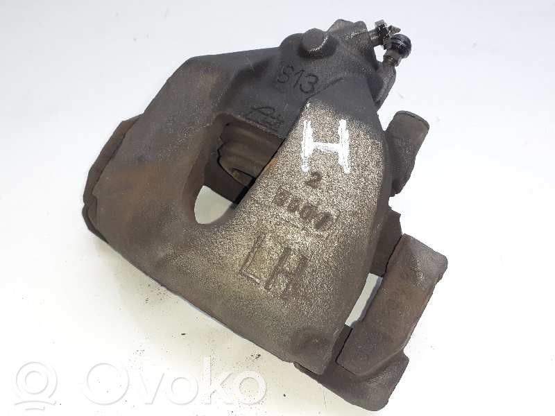 Caliper de freno delantero   AV612B302AA