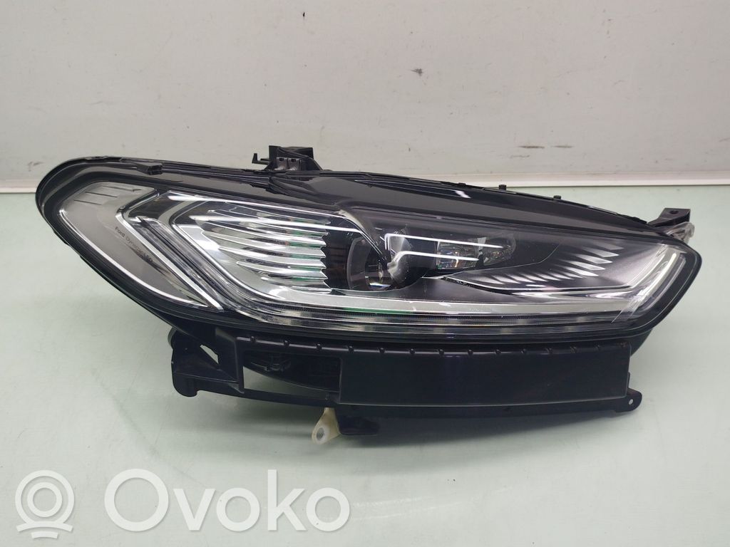 Ford Mondeo MK V Faro/fanale 
