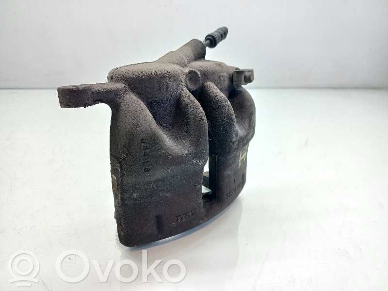 Передний суппорт   4401K8,32331280