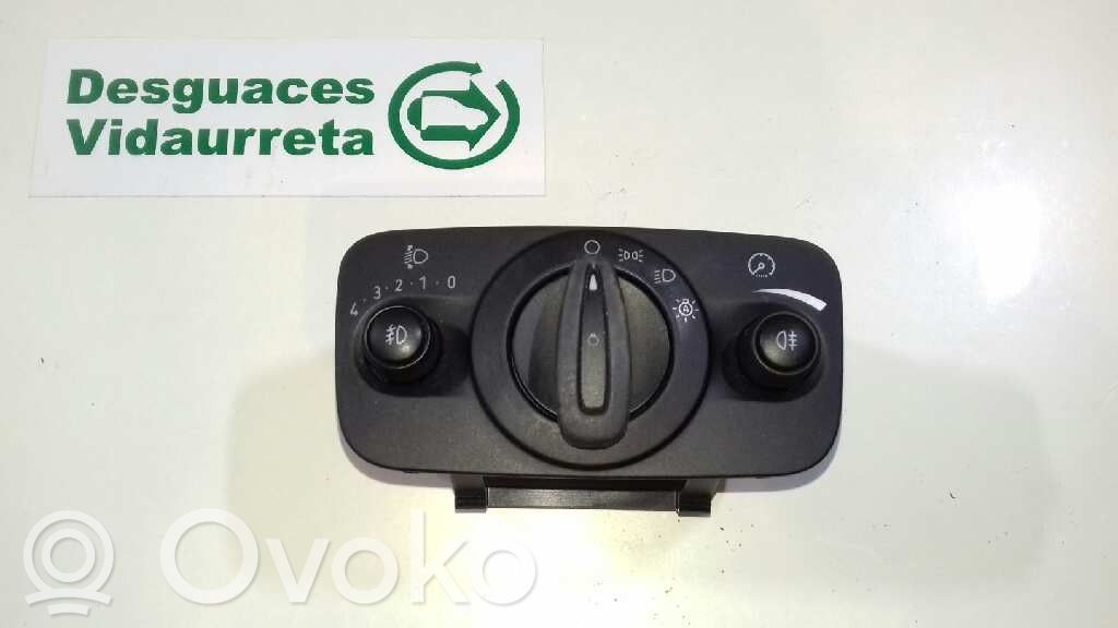 Interruptor de control del panel de luces   AV6T13A024CB,10091953