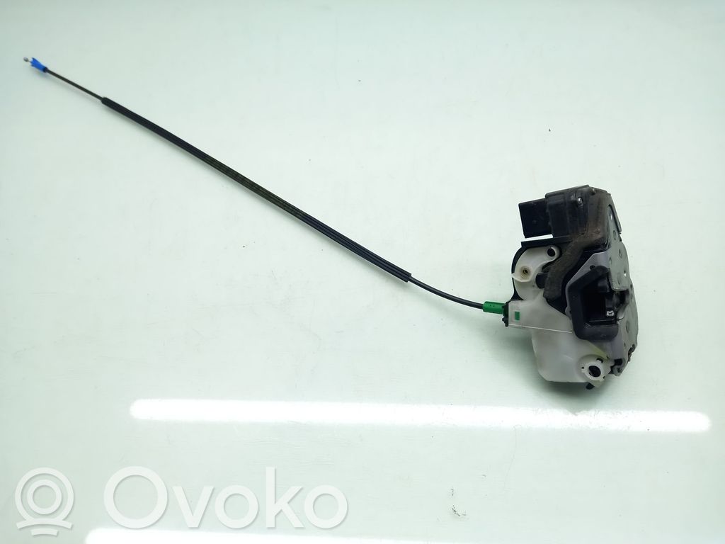 Opel Adam Zamek drzwi przednich 