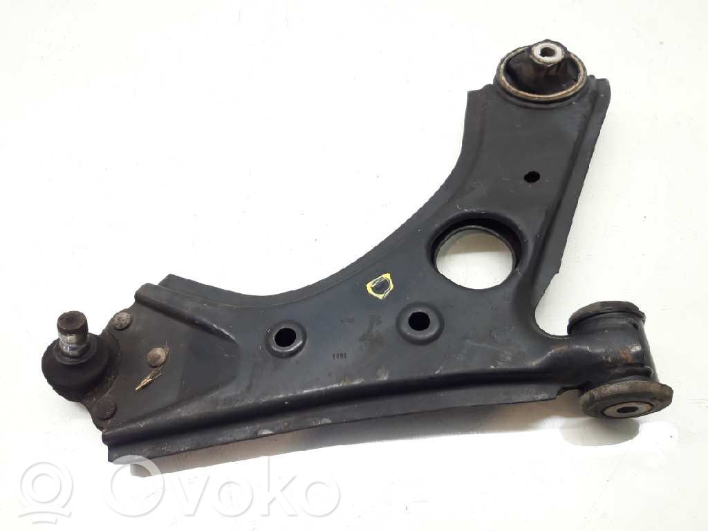 Opel Combo D Front control arm 