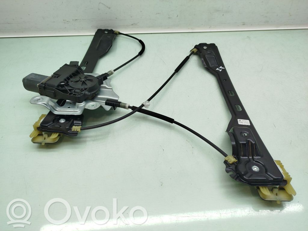 Opel Zafira C Manualny podnośnik szyby drzwi przednich 