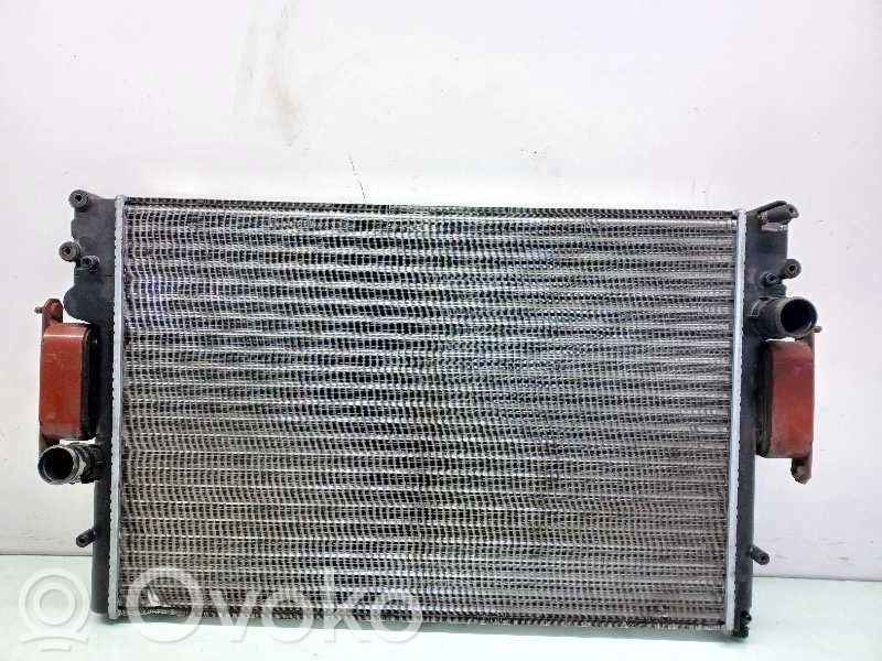 Iveco Daily 3rd gen Radiator lichid răcire 