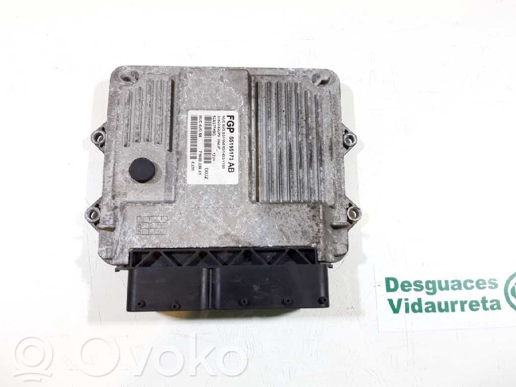 Suzuki Swift I Engine control unit/module ECU 