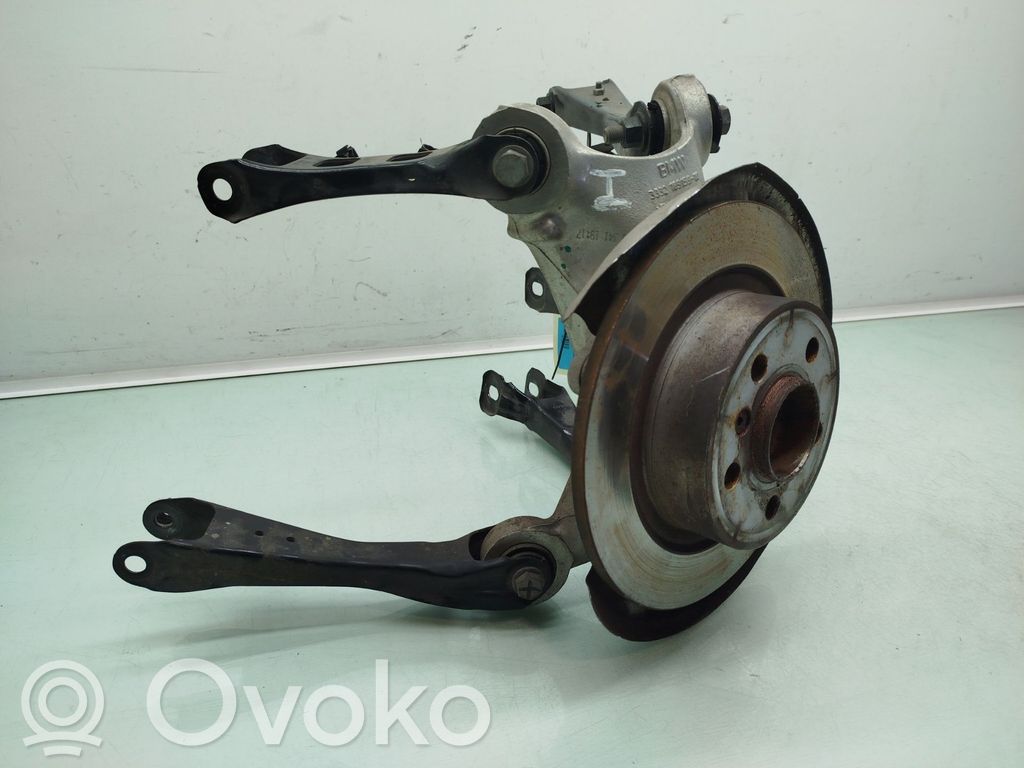 BMW i3 Achsschenkel hinten 