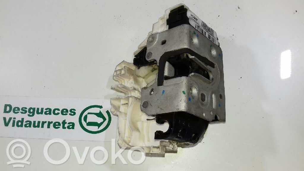Chrysler Sebring (ST-22 - JR) Cerradura de puerta delantera 