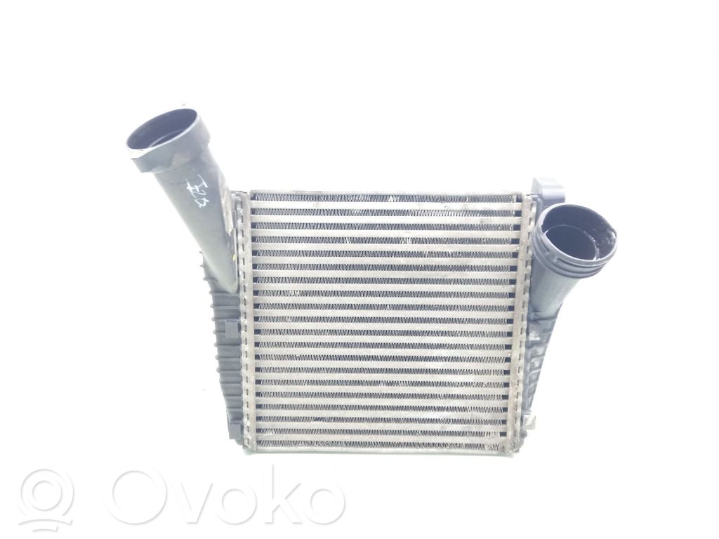 Volkswagen Touareg I Radiator intercooler 