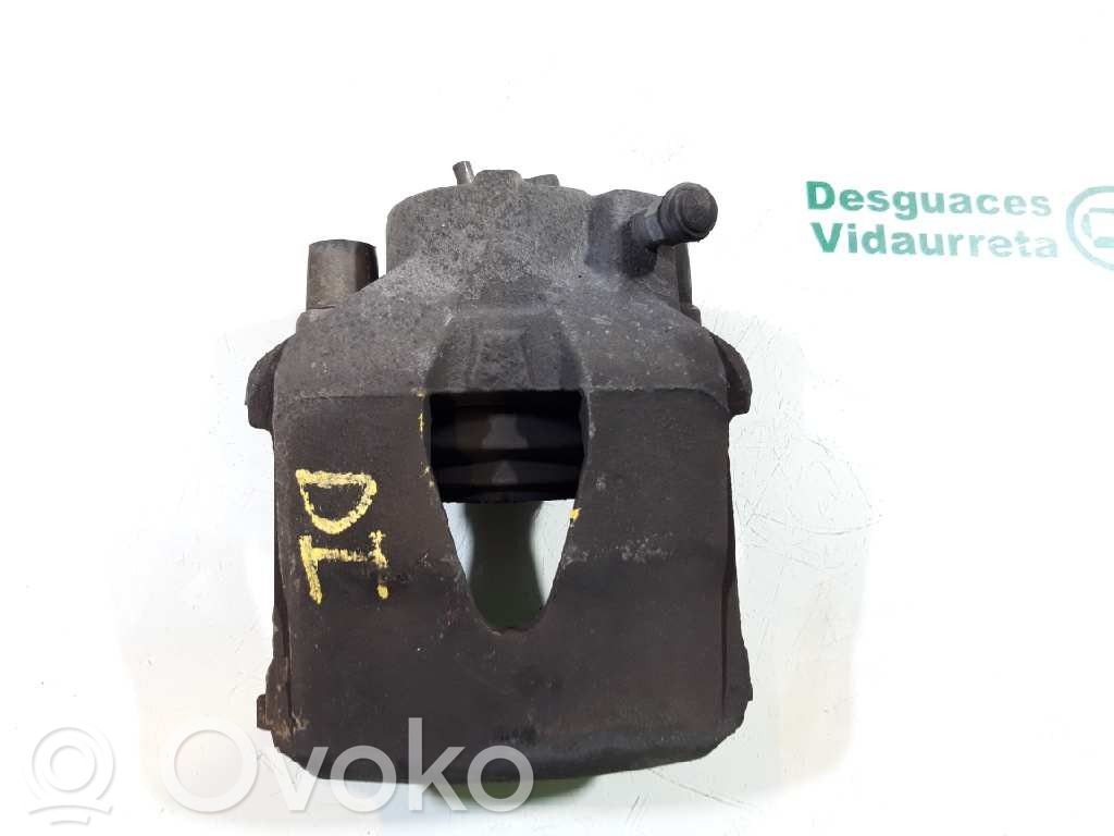 Caliper de freno delantero