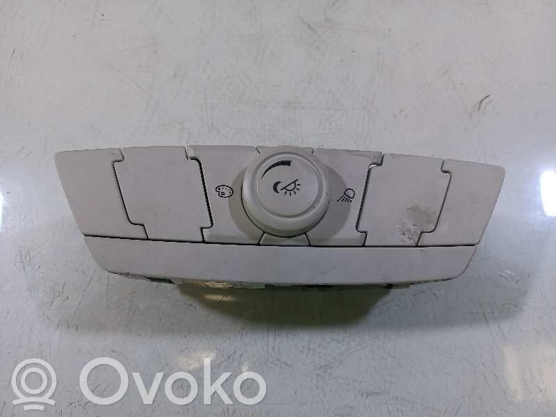 Ford Focus Interruptor de control multifunción 