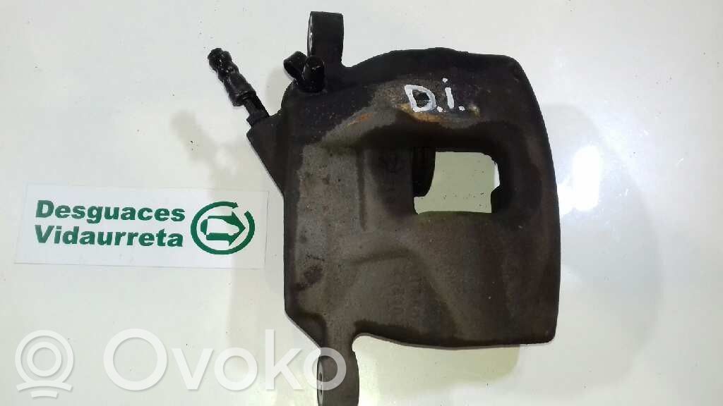 Caliper de freno delantero