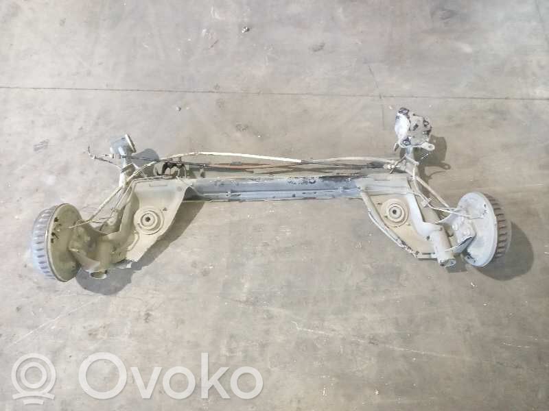 Renault Clio IV Hinterachsträger mit Reduzierstück 