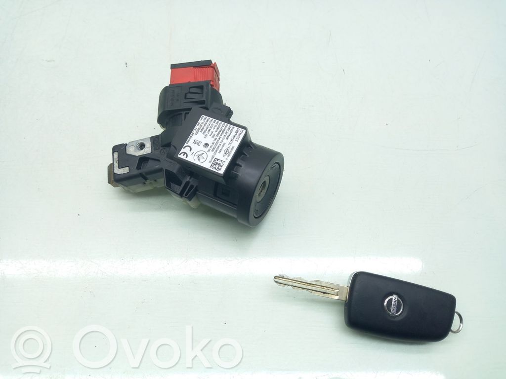 Nissan Micra Contact aprindere 