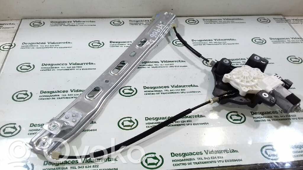 Front door manual window regulator