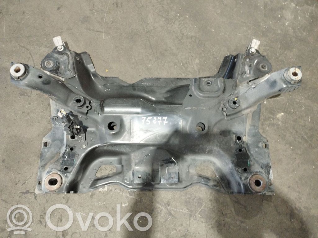 Citroen C5 Priekinis traversas 