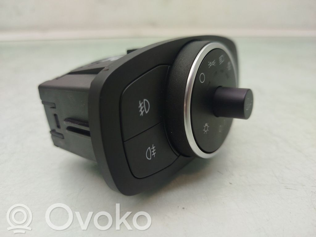 Panel lighting control switch   H1BT130061AE,1050797300