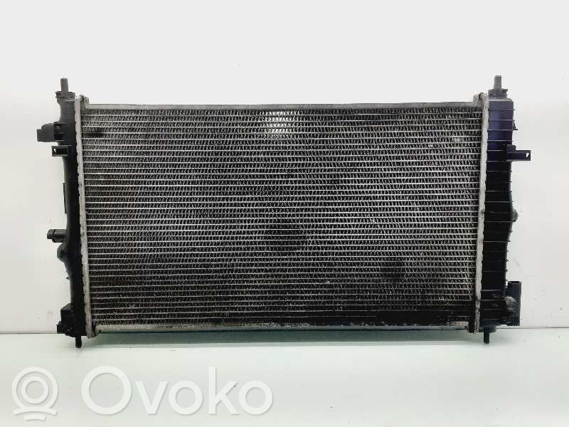 Opel Insignia A Coolant radiator 