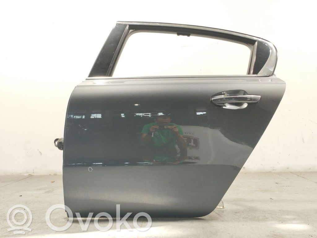 Puerta trasera   9006S0