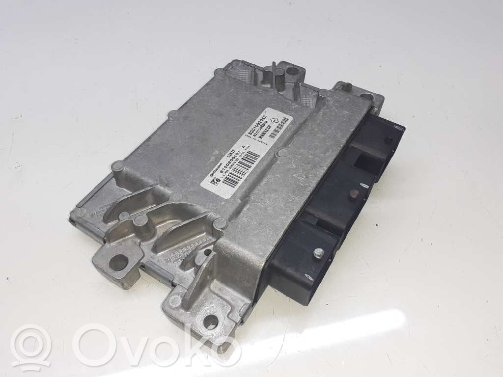Dacia Sandero Engine control unit/module ECU 