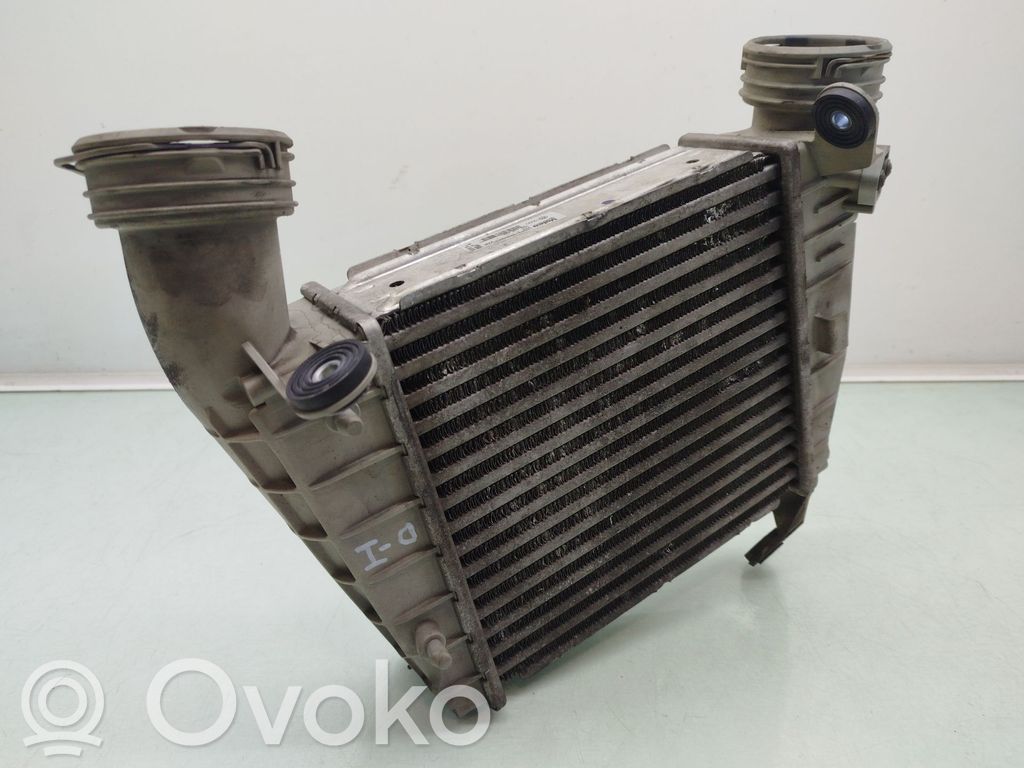 Volkswagen Phaeton Interkūlerio radiatorius 