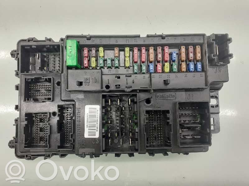 Ford Mondeo MK IV Modulo fusibile 